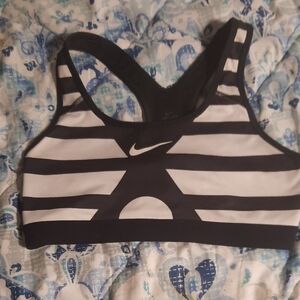Nike Monochrome Striped Sports Bra